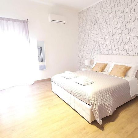 Twin Room Apulia Accommodation - Bari Policlinico Eksteriør billede