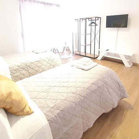 Twin Room Apulia Accommodation - Bari Policlinico Eksteriør billede